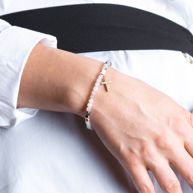 Náramek Lavaliere Life with harmony Modelka.jpg